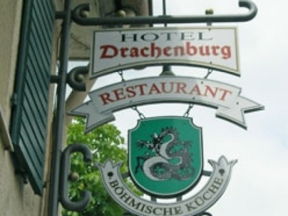 Photo: Drachenburg